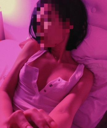 В моем арсенале множество услуг - от классического секса до экзотического массажа. 💦
Я опытная индивидуалка, которая знает, как доставить тебе удовольствие. 💃 Смело можешь положиться на мою эротическую интуицию - я знаю, что именно ты хочешь. ✨
Пожалуйста, прочитай отзывы обо мне, чтобы убедиться в моей профессиональности и нежности. 😍 Я гарантирую полную конфиденциальность и безопасность наших встреч.
Фото, которые ты видишь, на 100% соответствуют действительности. Я молодая и привлекательная, и каждая встреча со мной будет незабываемой. 🔥
Живу в Москве и жду, когда ты позвонишь мне для незабываемого времяпровождения. Не медли, милый, я уже жду тебя! 💕🌟 4509, 25 лет